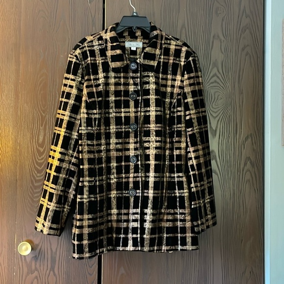 Birch Hill black velvet, metallic coat. Size XL. - Picture 1 of 7